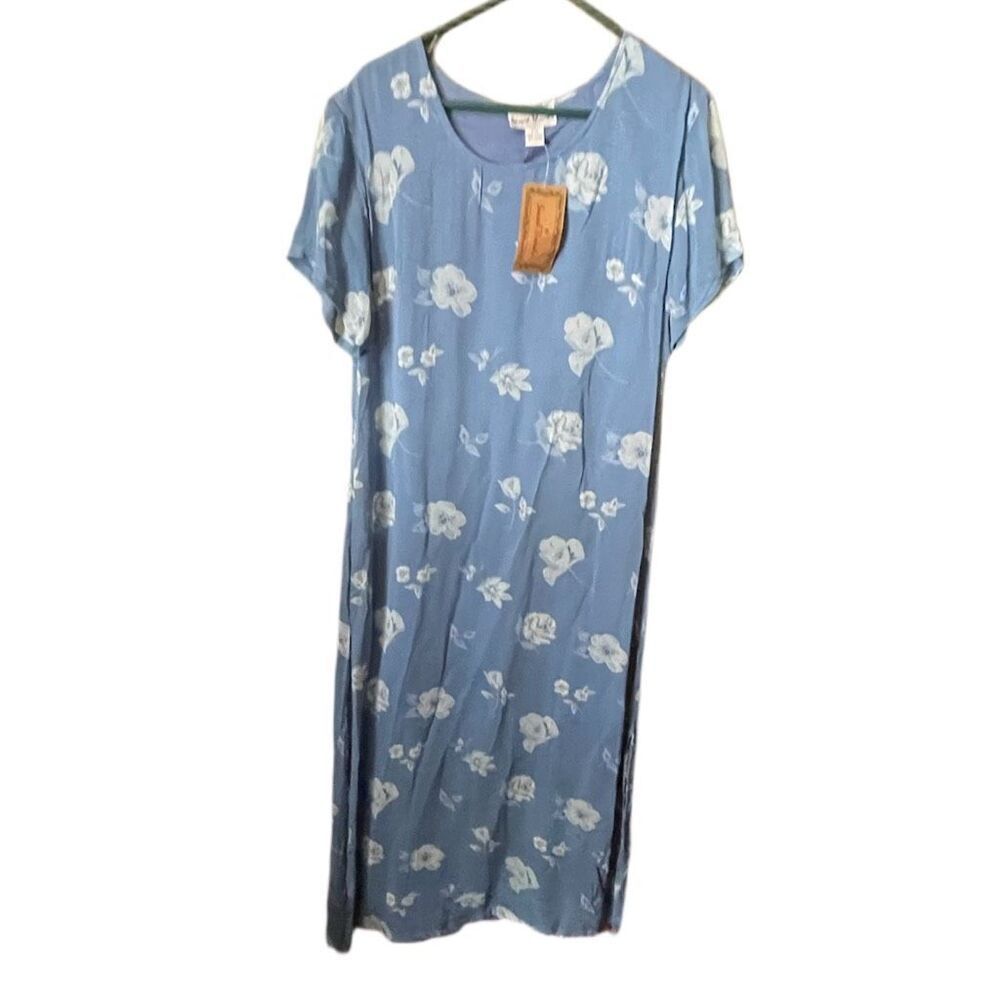 NWT Sacred  Threads size S/M maxi floral dress lined side slits shift dress.